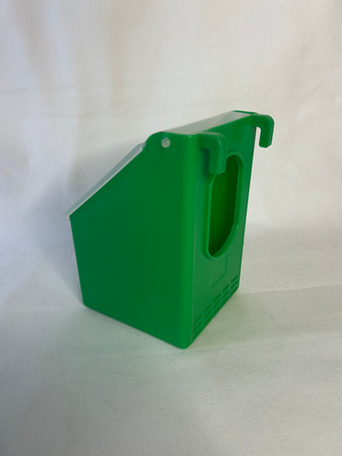 Hanging Feeder with Lid - Image 3
